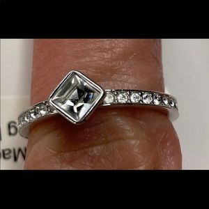 Swarovski sterling silver ring